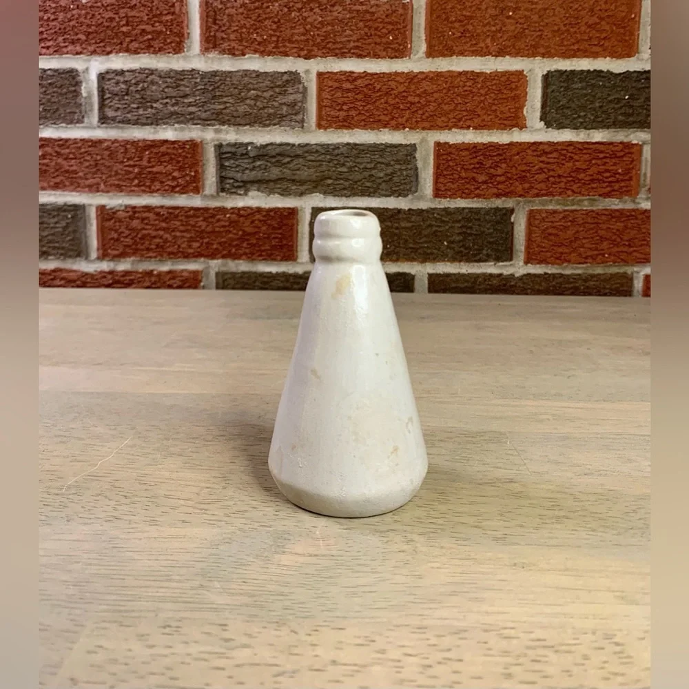 Vintage WILLIAMSBURG Pottery Salt Glazed Stoneware Cobalt LEAF 3½